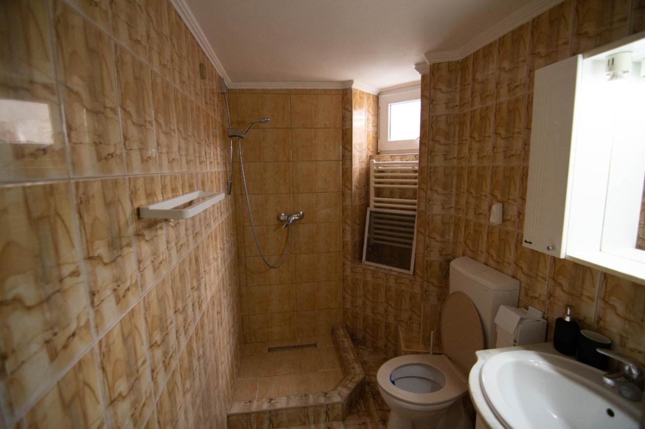 Glamour Ultracentral Apartment Oradea Bagian luar foto